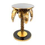Palm table
