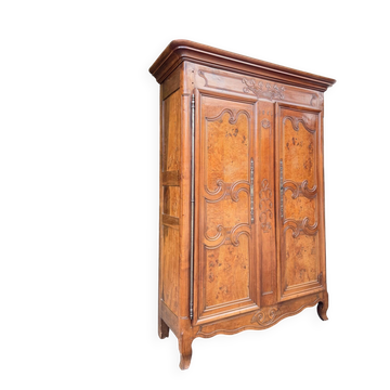 Bressane wardrobe in walnut in Louis XV style, 19th century.