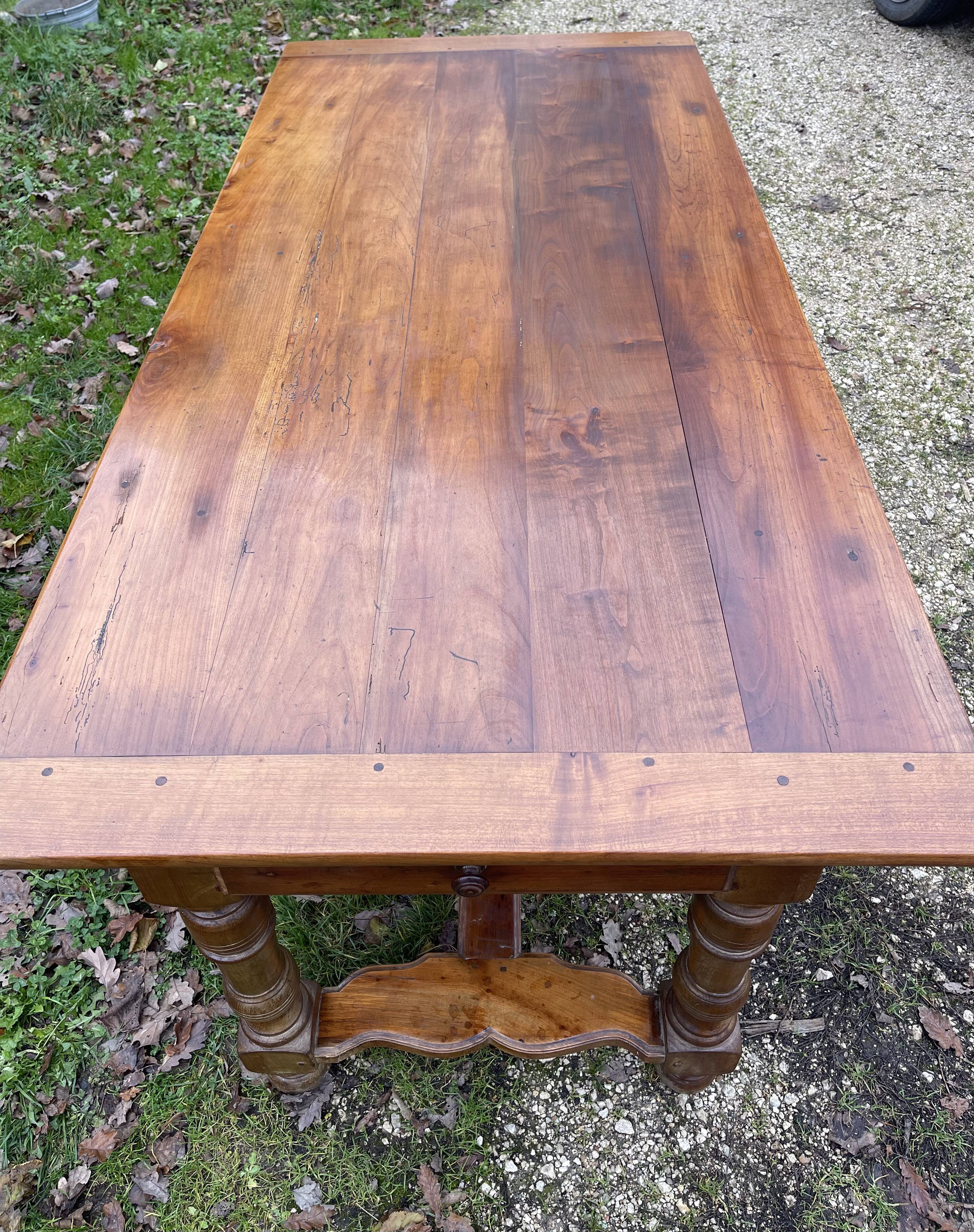 Farmhouse table