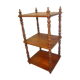 Etagère en bois à trois niveaux