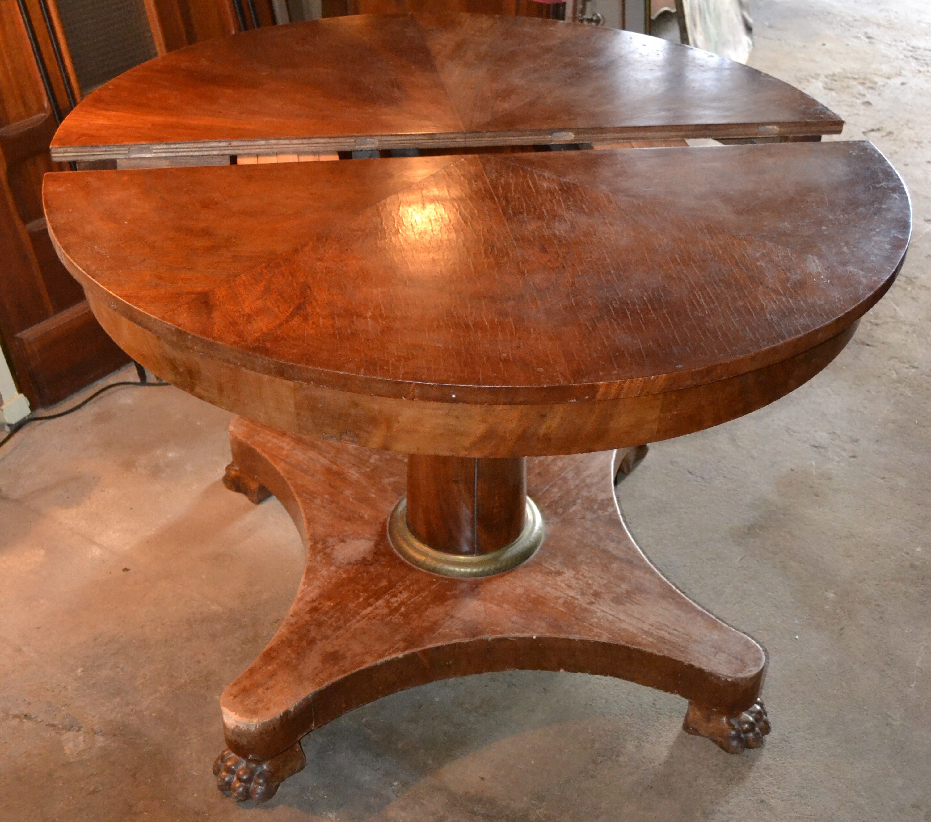 Empire gueridon table