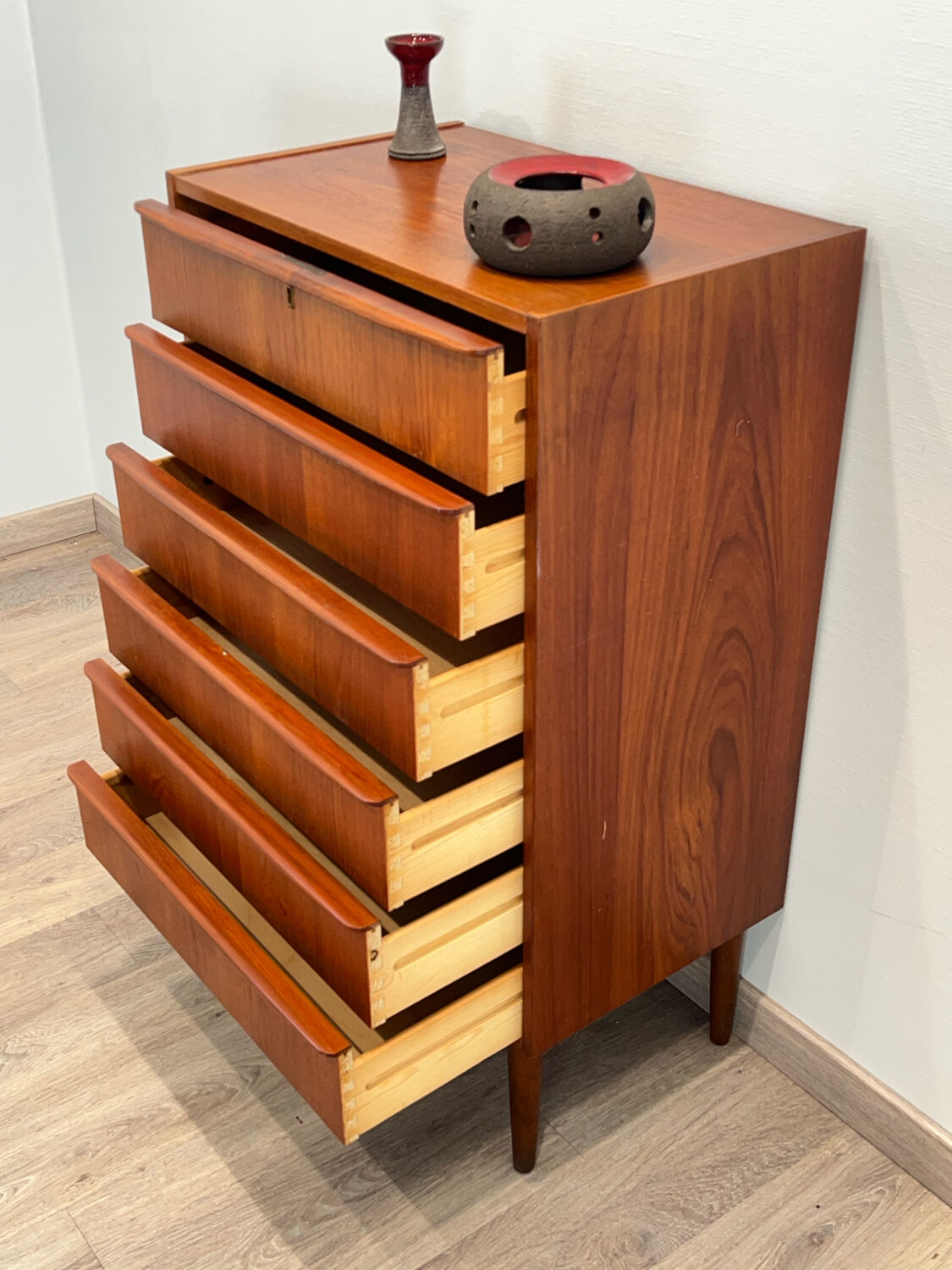 Scandinavian teak chest of drawers, Danish design from the 1950s/60s