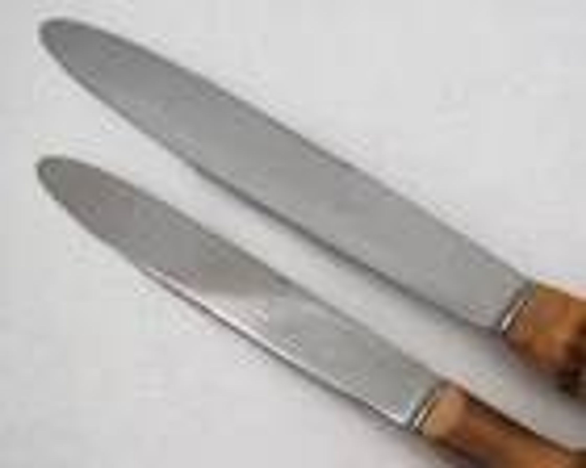 Set of 24 knives with bamboo handles from 1960, 12 dinner knives + 12 side/dessert knives.