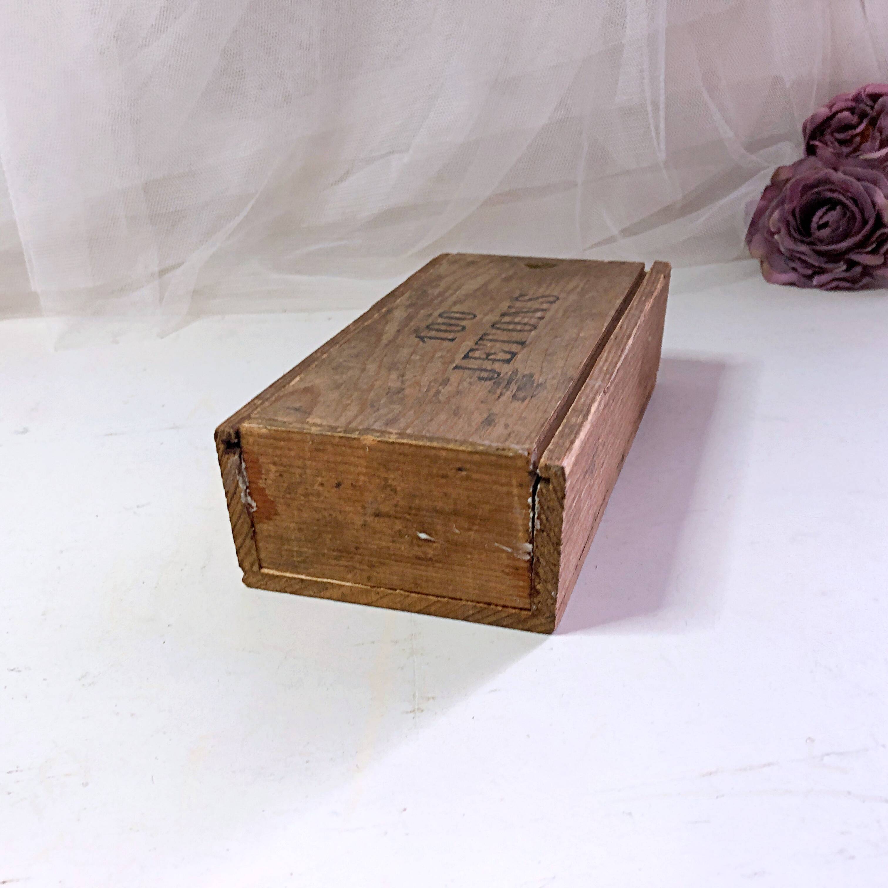 Boîte de 100 jetons en bois complète vintage France