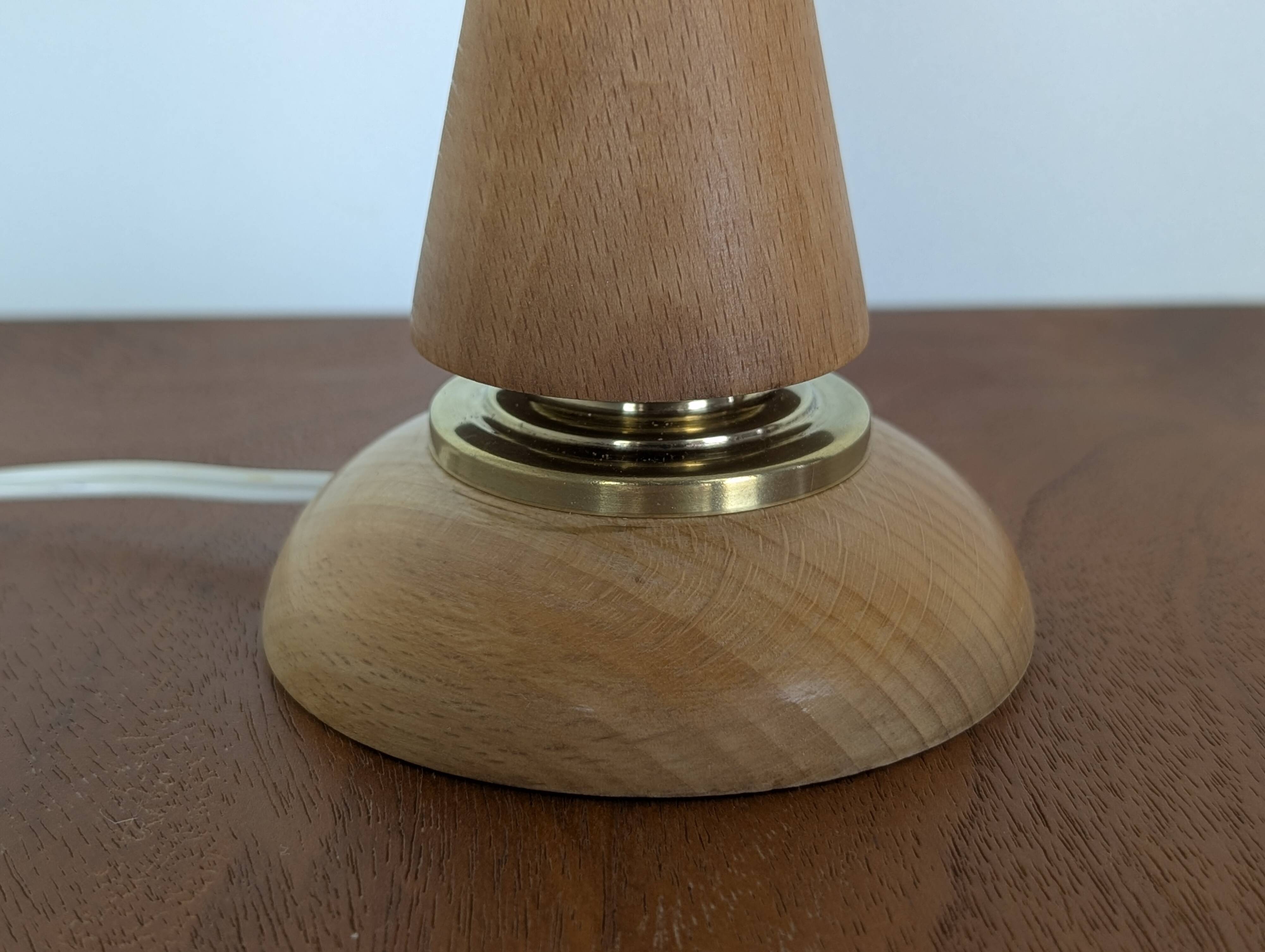 Lampe bois et opaline