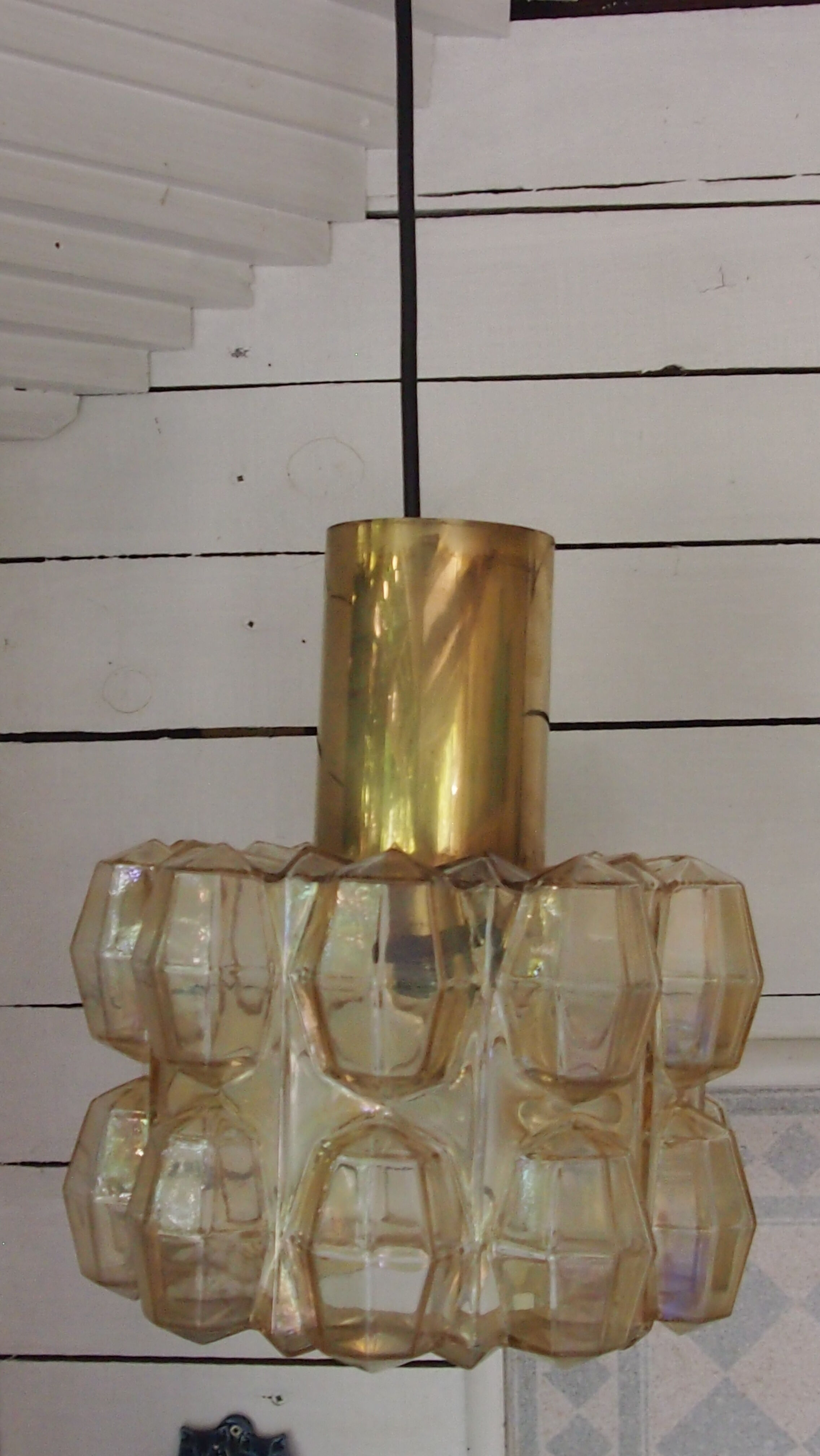 suspension Helena Tynell