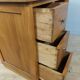 Bureau bas vintage à caisson