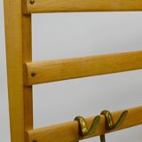 Grand coat rack Auböck Carl Mid-Century in beech with 8 brass hooks, 1950s.