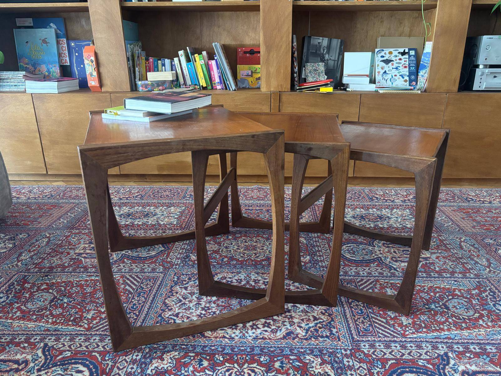 Scandinavian nesting table