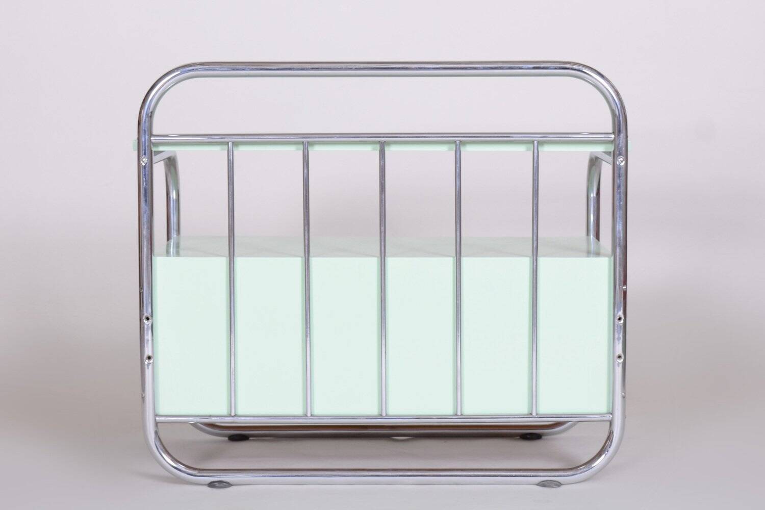 Vintage Bauhaus Cabinet in Chrome-Plated Steel and Lacquered Wood, 1930s