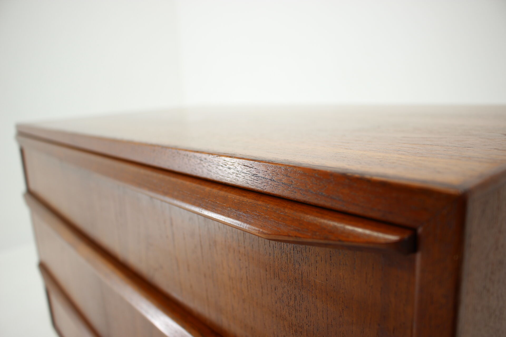 1960s teak chest of drawers with mirror, denmark