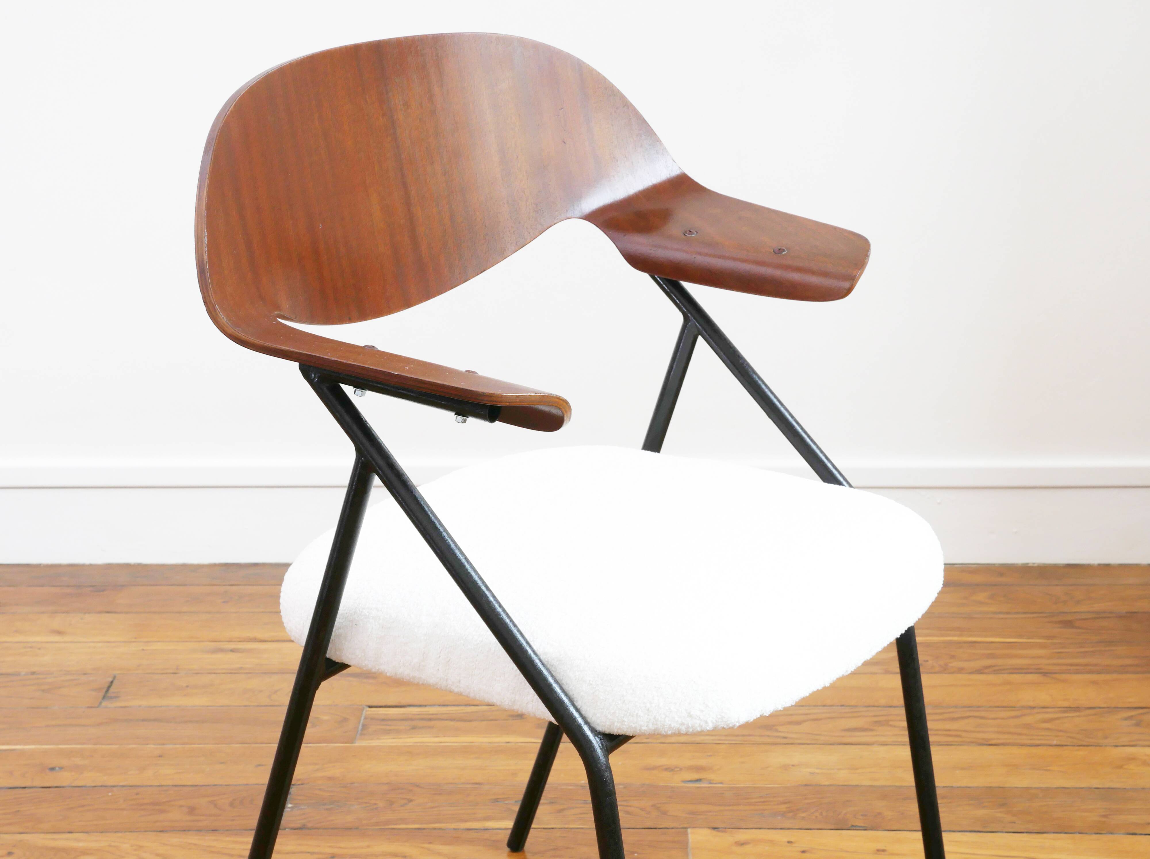 Armchair – Robin DAY - Airborne - Restored