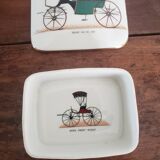 Small porcelain box