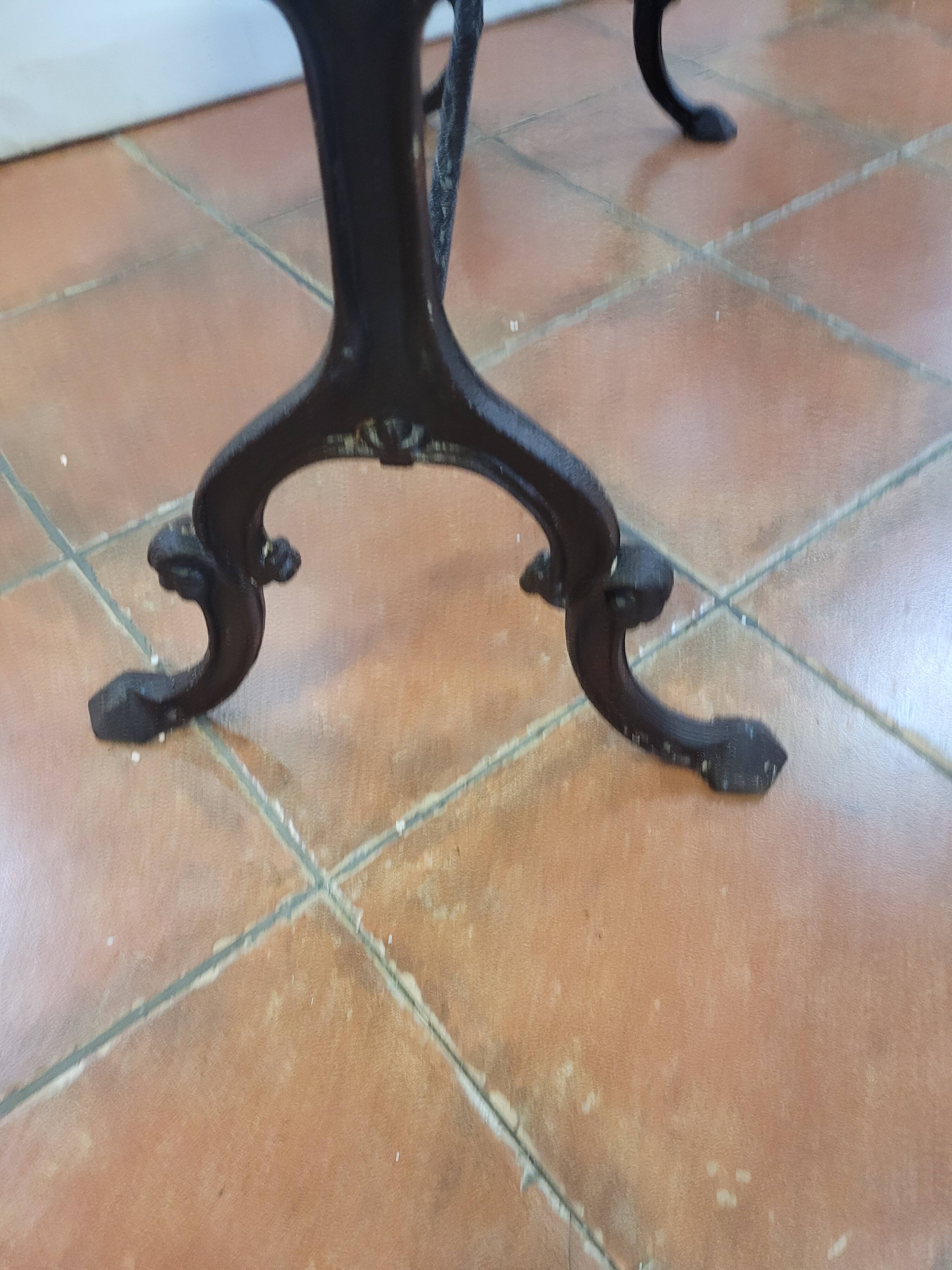 Bistro table base cast iron over oak
