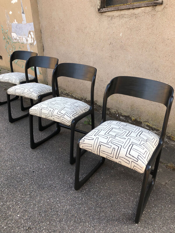 Suite 4 Chaises Baumann Traîneau