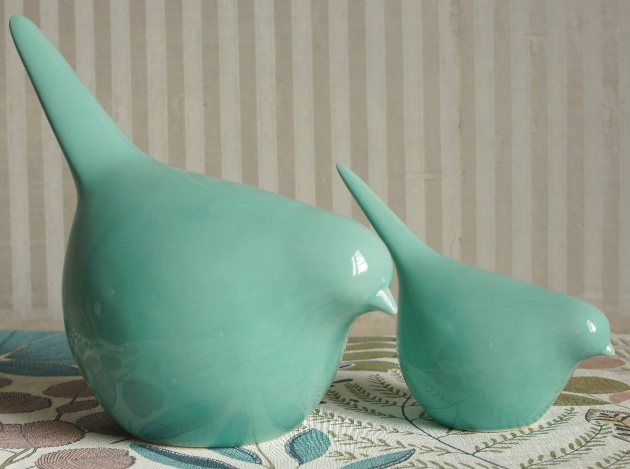 Set of 2 stylized glazed ceramic birds
