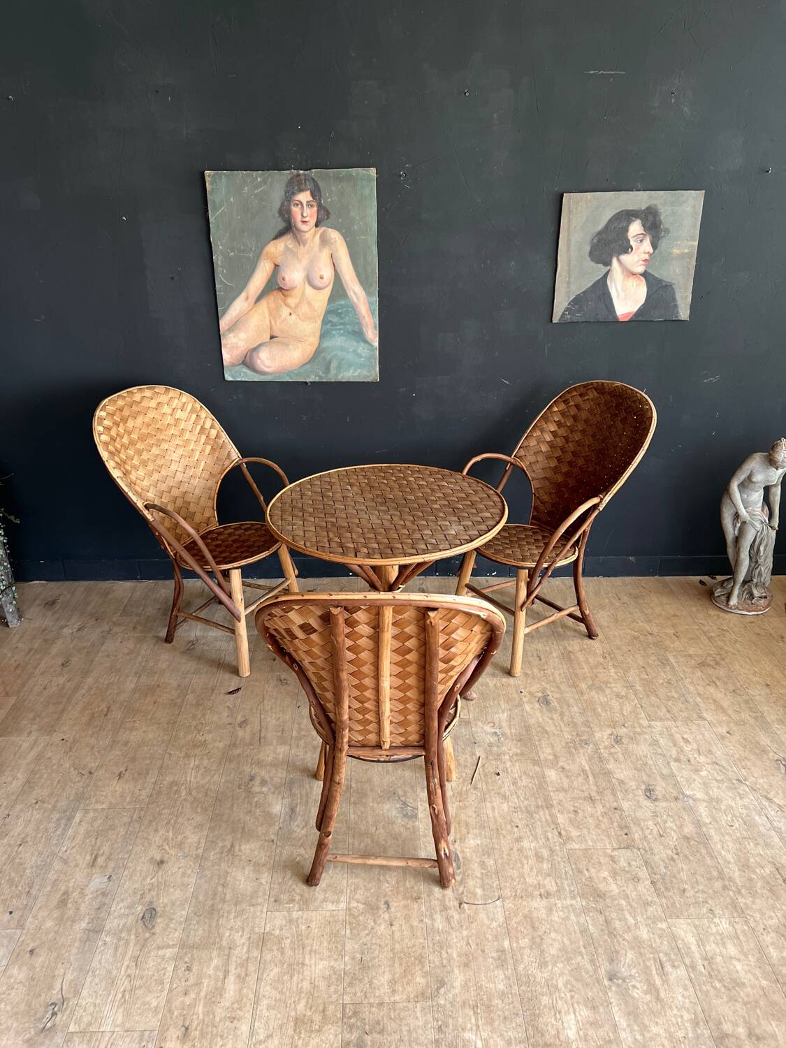 Salon jardin ancien en châtaignier tressé