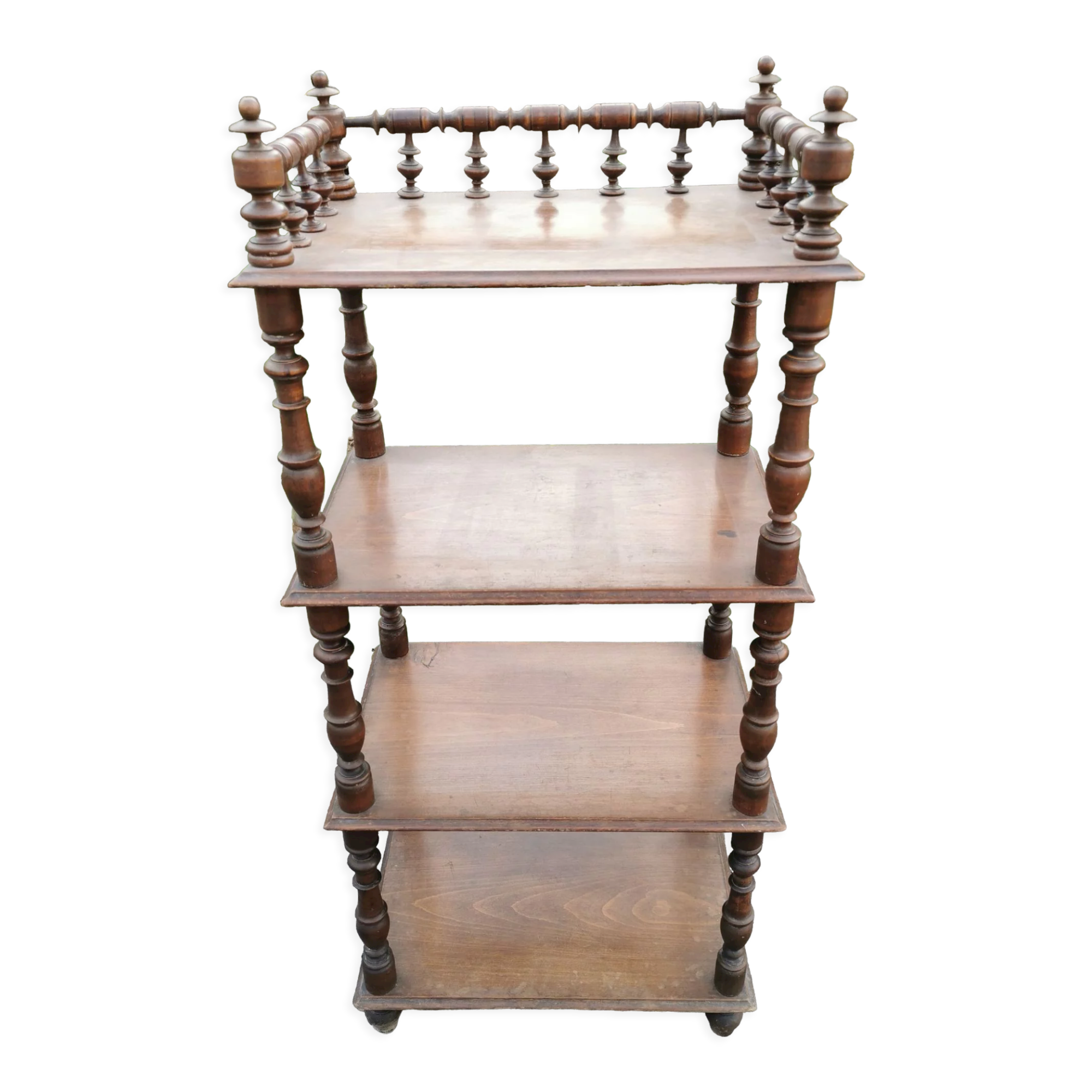 Napoleon III partition shelf
