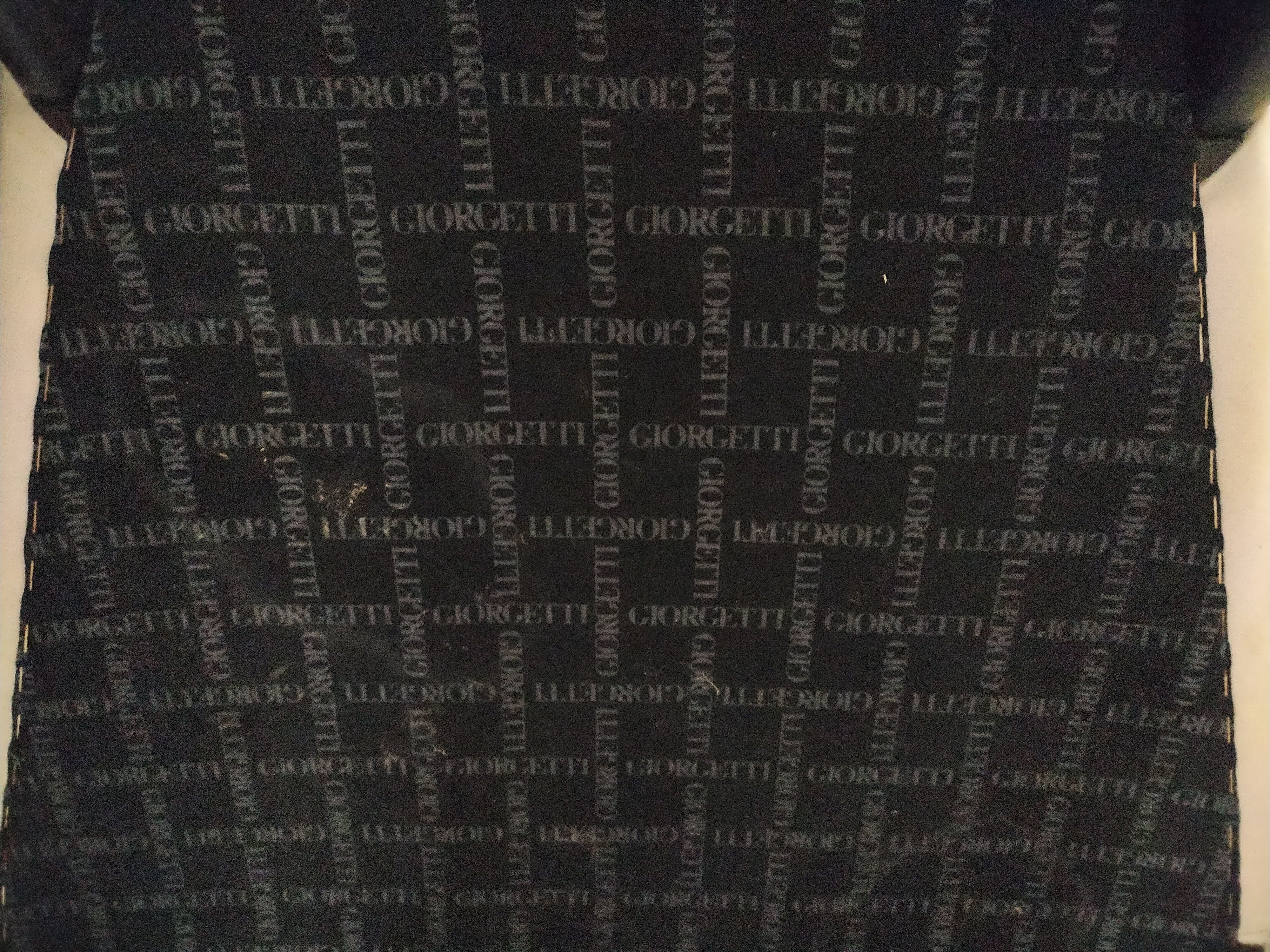 Pair of Progetti chairs for Giorgetti