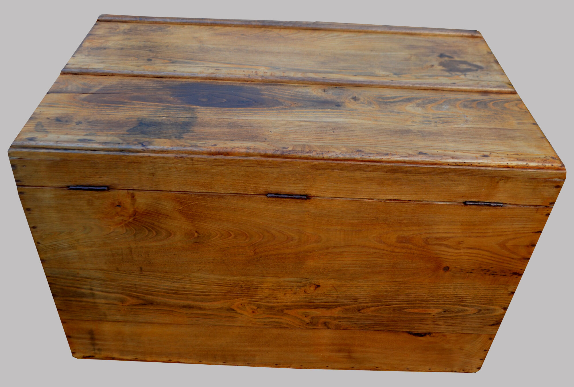 Large oak chest