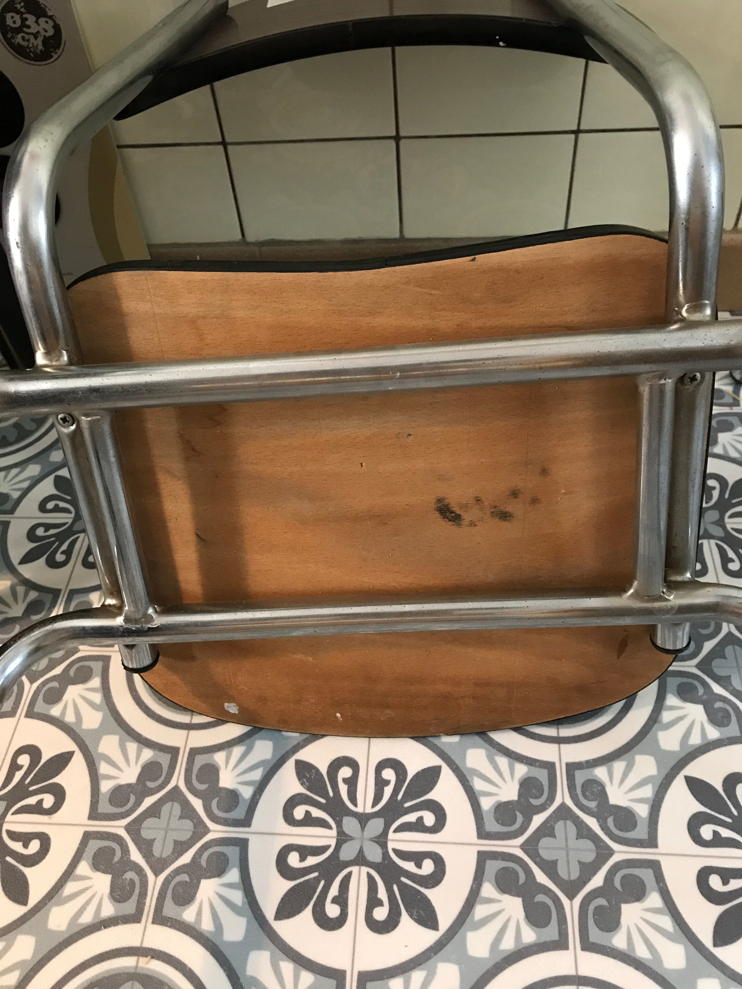 Set of 2 chairs in formica