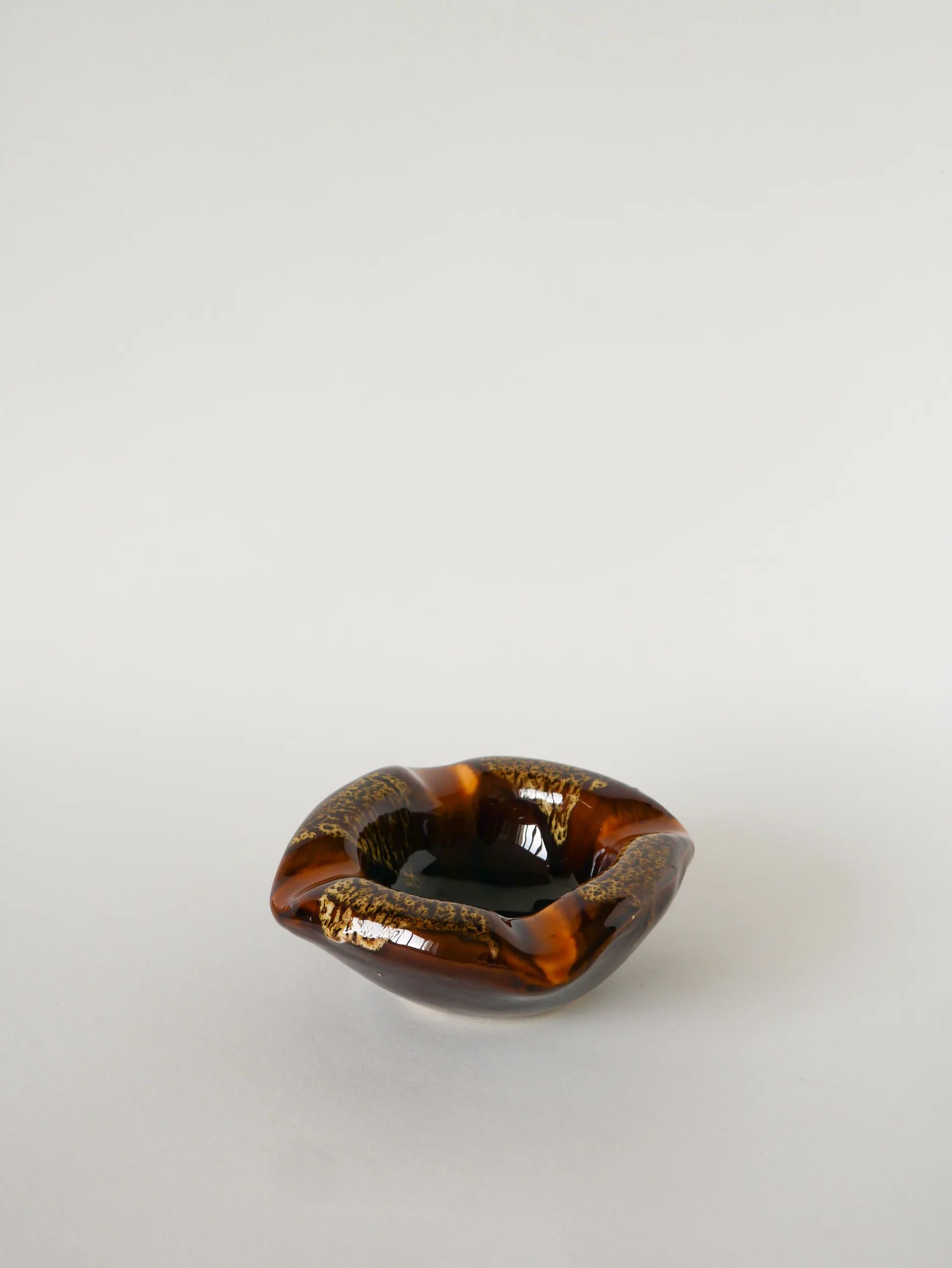 Ceramic mortar catchall, brown, 1970