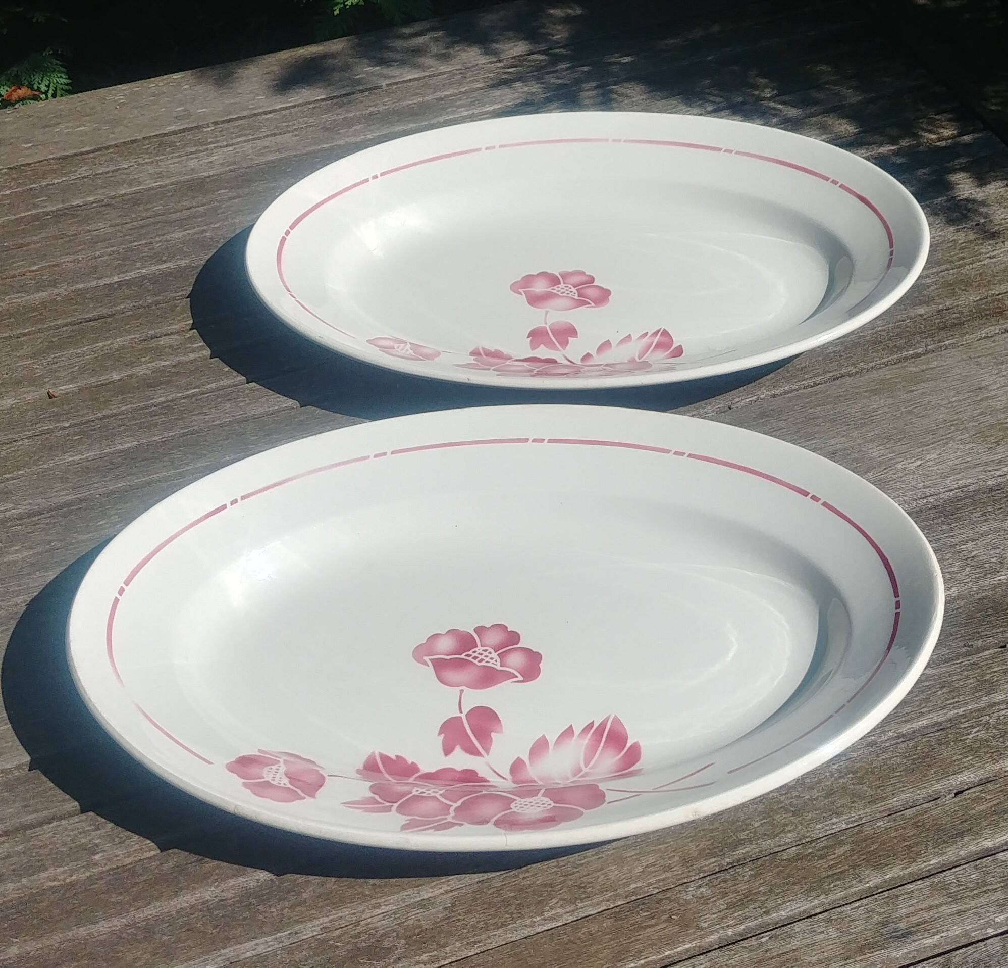 Two large Saint Amand edmont half-porcelain serving dishes