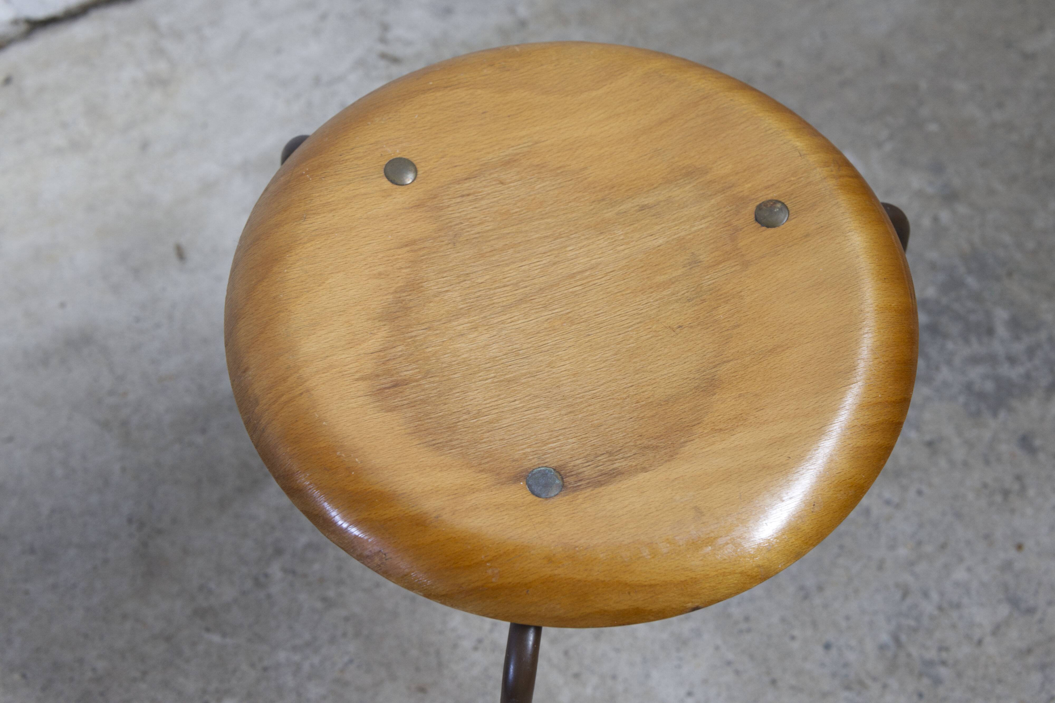 Set of 3, Early Tripod Dot Stool Arne Jacobsen by Fritz Hansen, 1960s