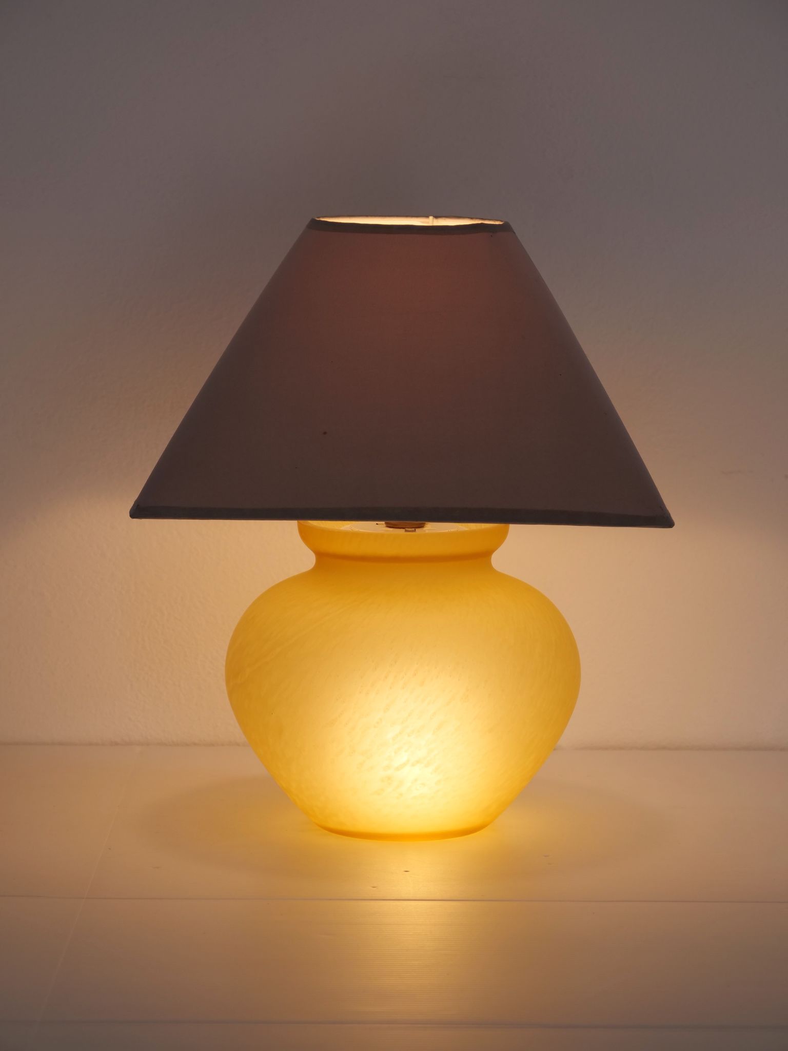 Melarti yellow sandblasted opaline lamp