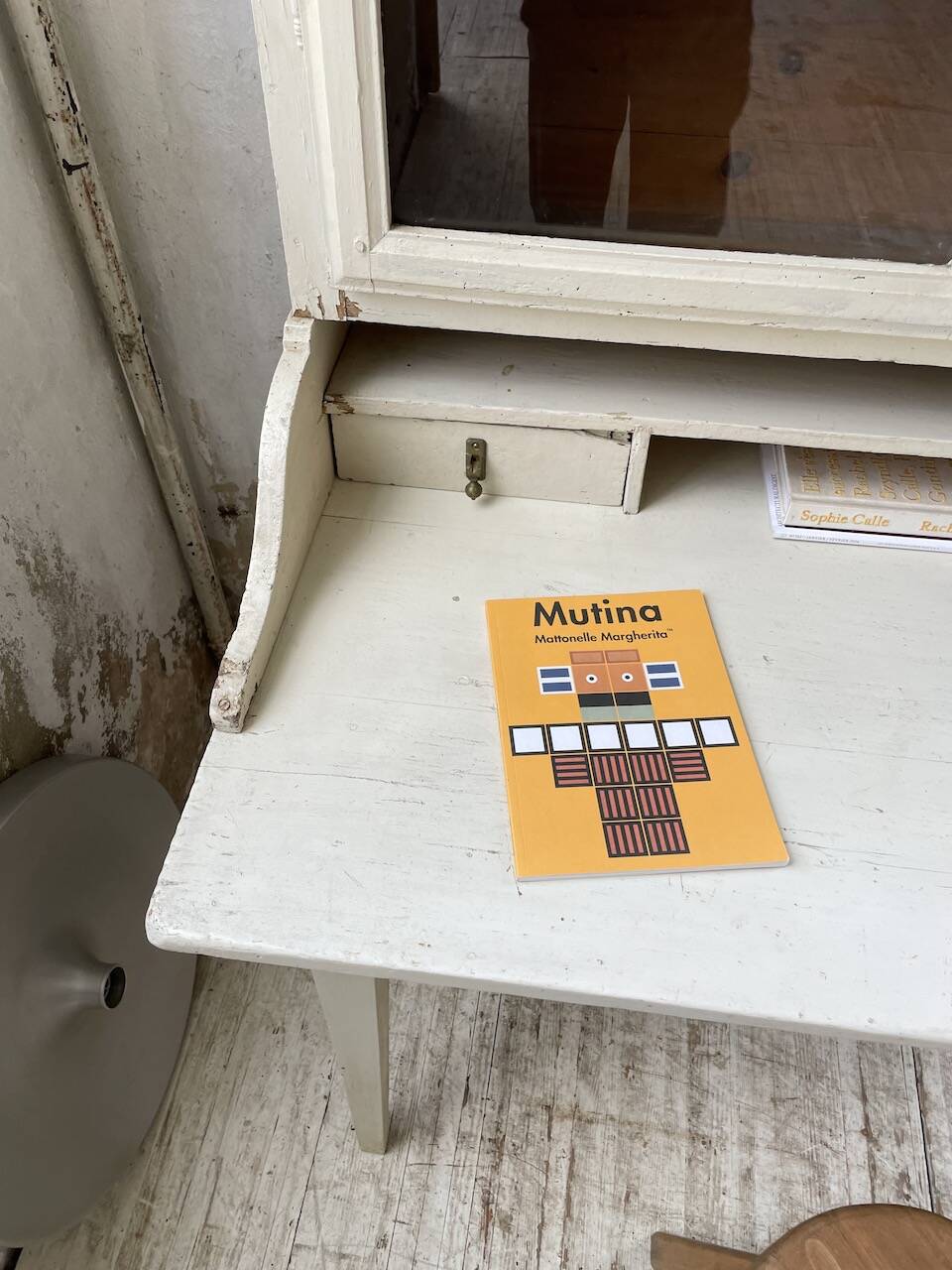 20th century showcase office