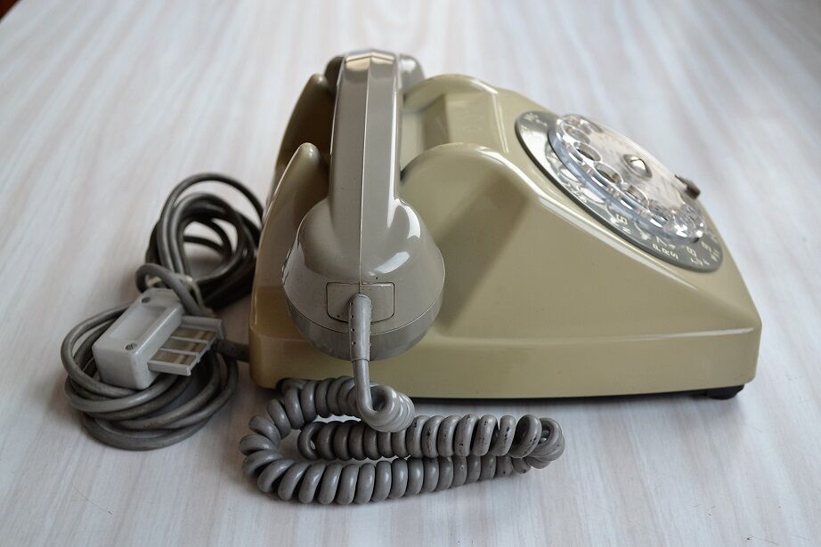 Telephone Socotel S63 gray dial vintage 1980