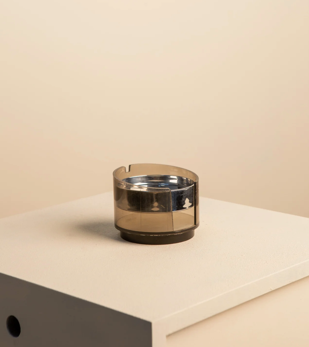 80's magnetic smoked pouches