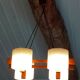 Lustre vintage scandinave en teck et perspex