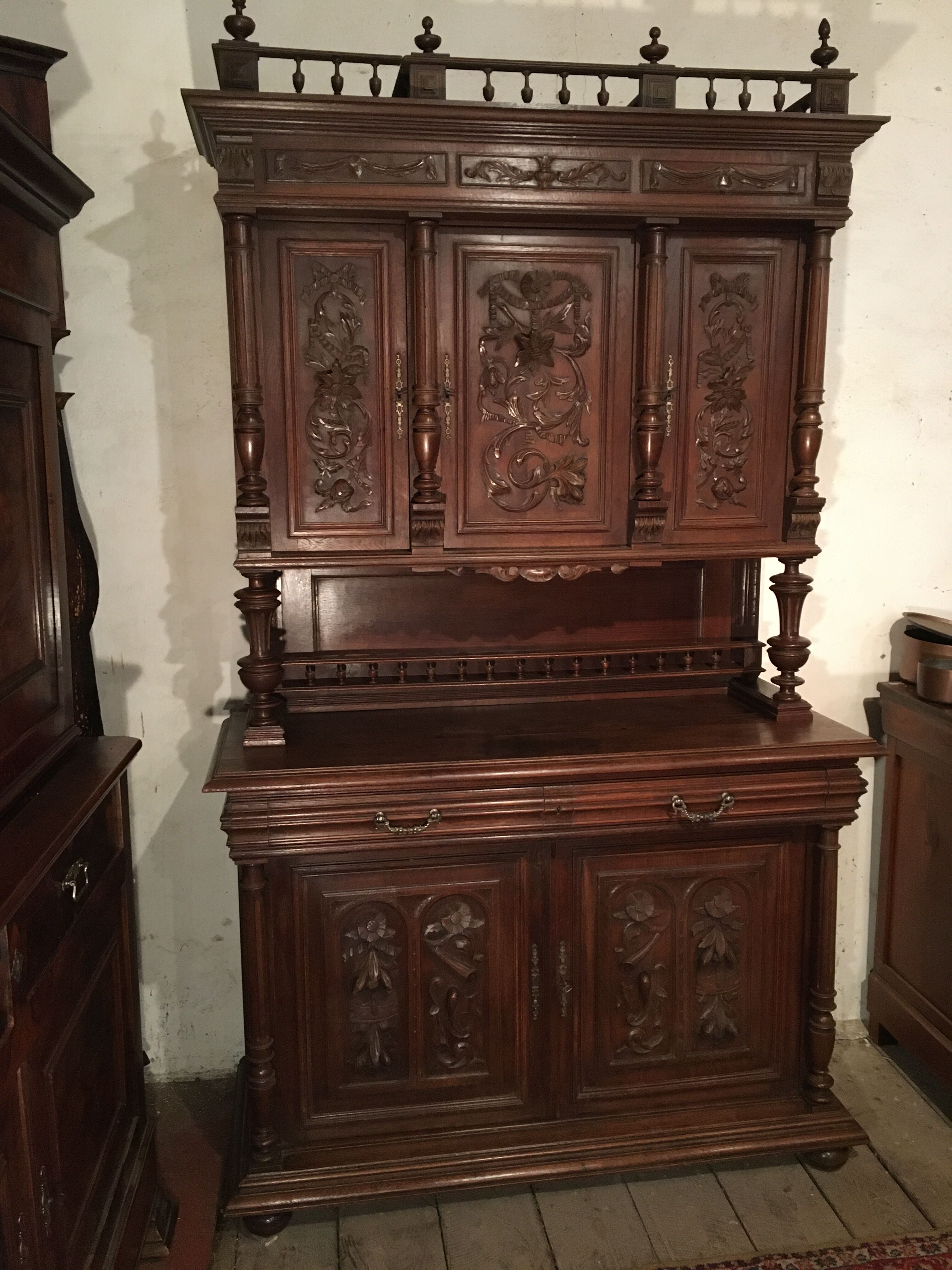 Buffet 2 corps Henri II en chêne époque XIX°