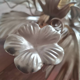 Applique murale fleur en laiton doré