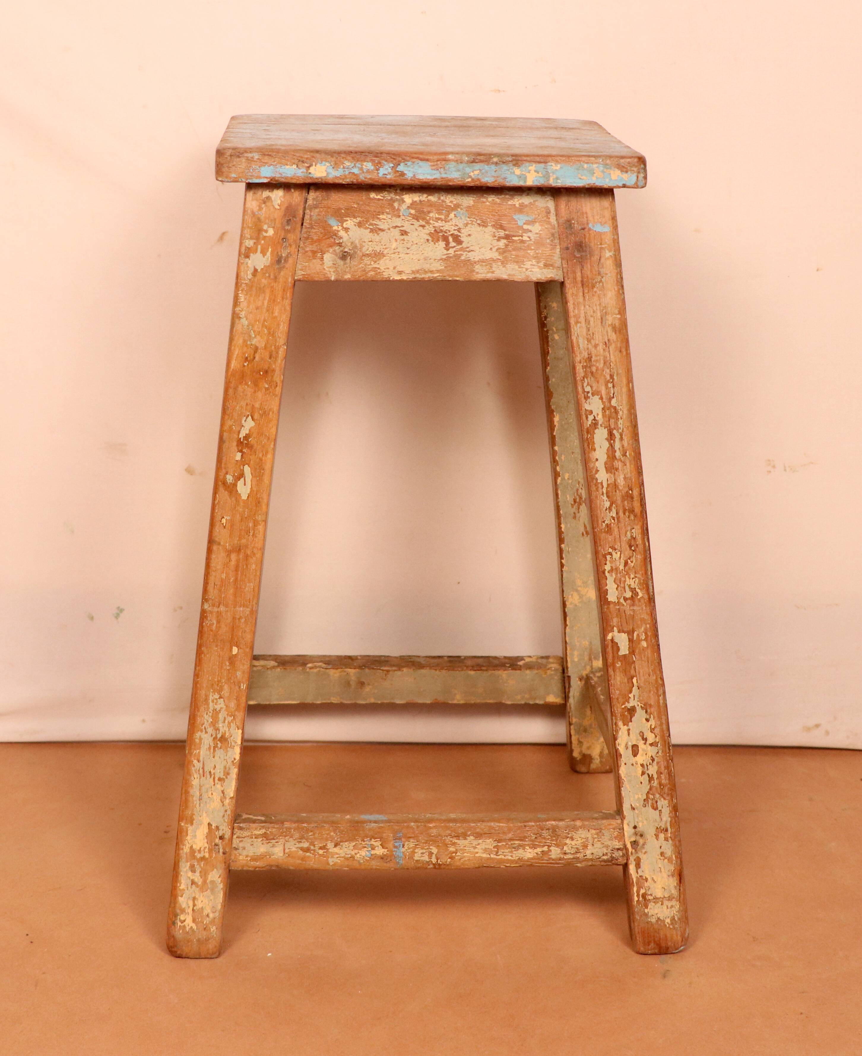 Old burmese teak workshop stool original teak-ecru patina