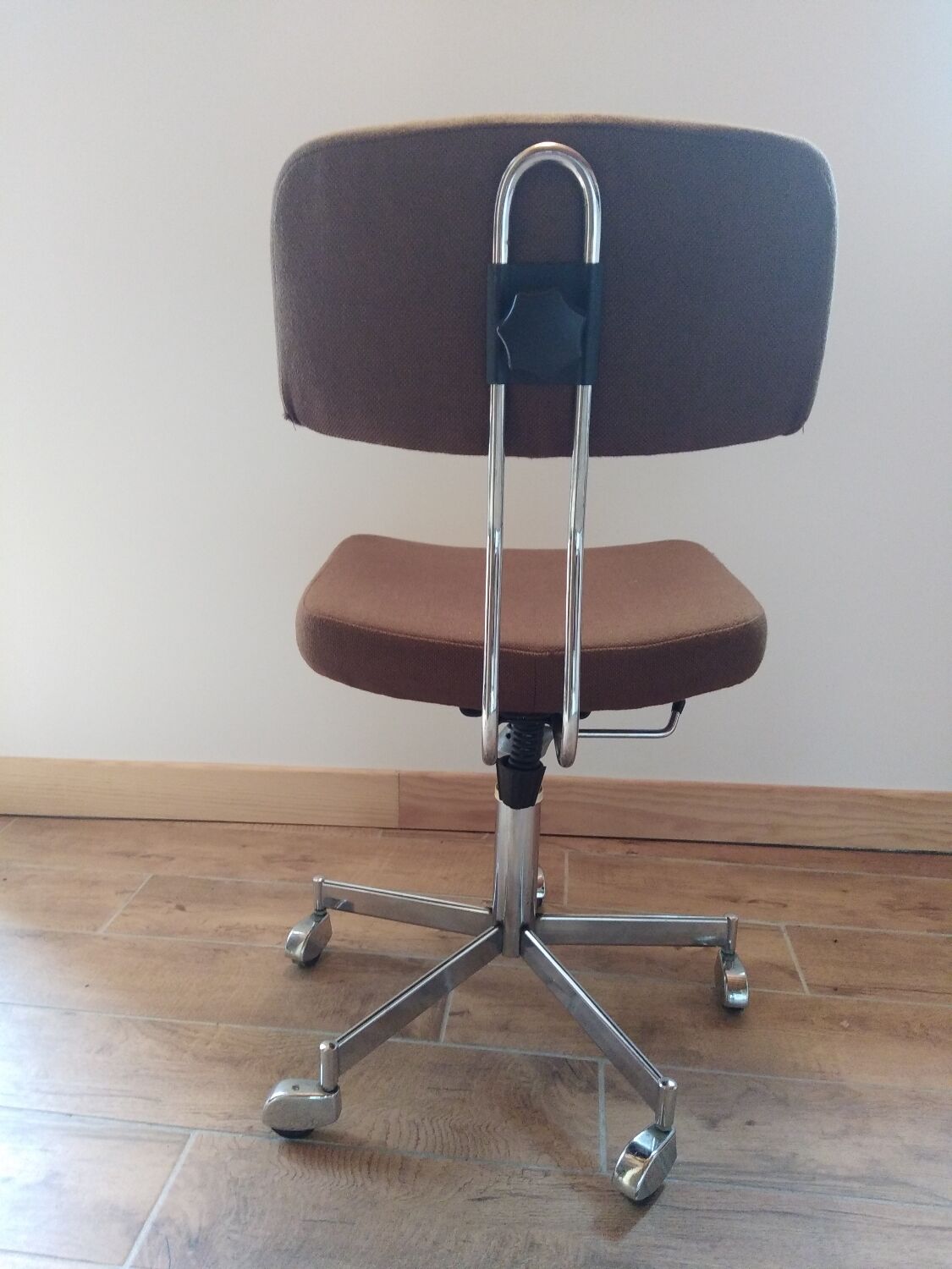 Desk chair Flambo design Henri Liber