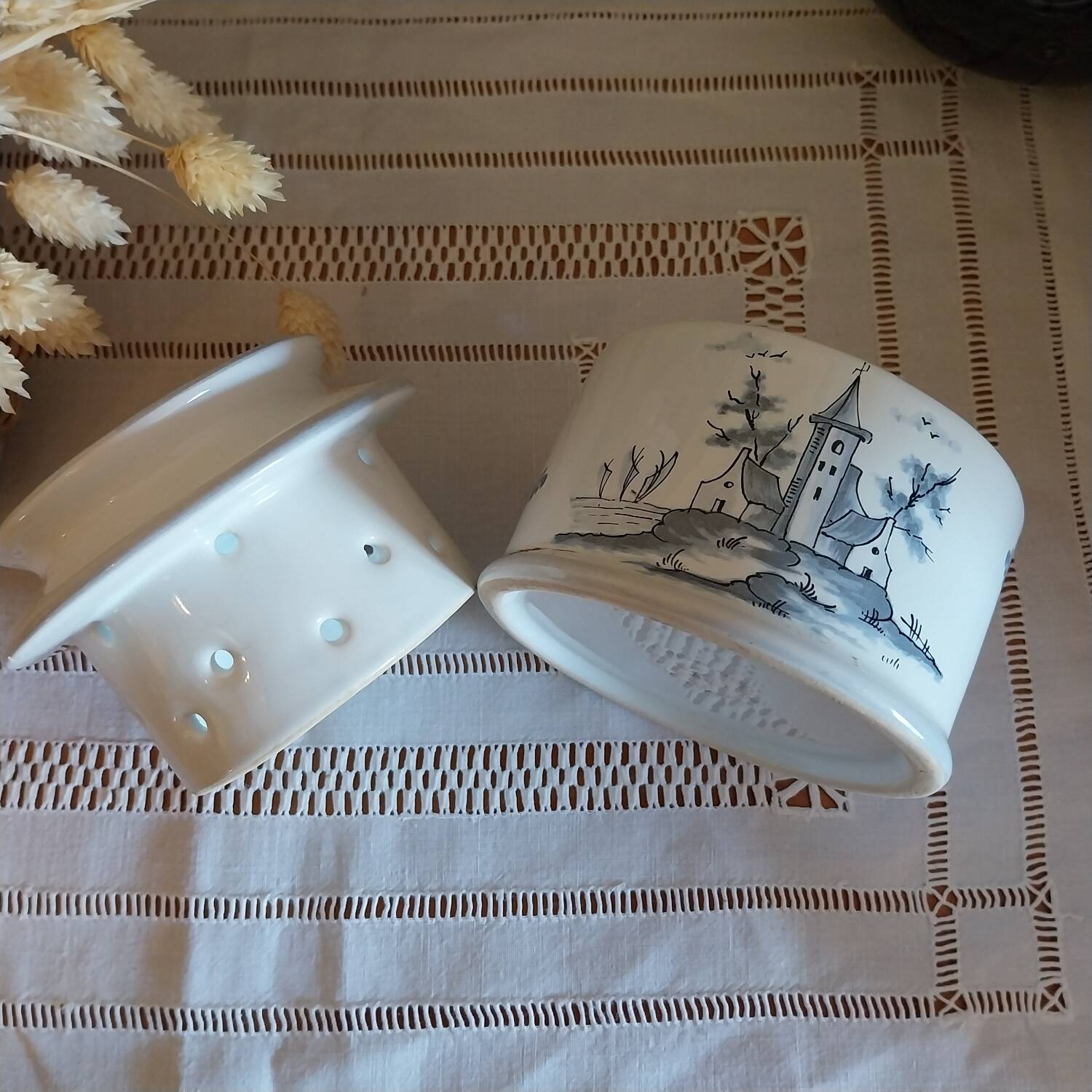 Old water butter dish Pottery from the Chapelle des Pots de France