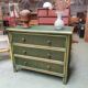 Commode en rotin et cannage