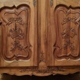 Small Provençal library