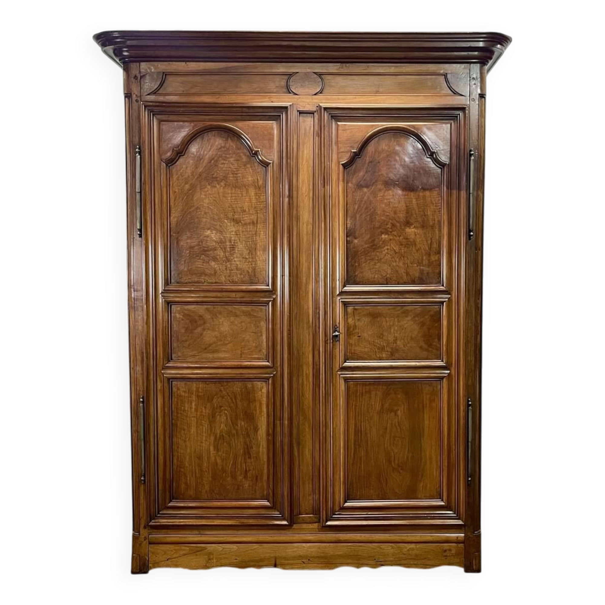 18th century walnut castle wardrobe - fully removable