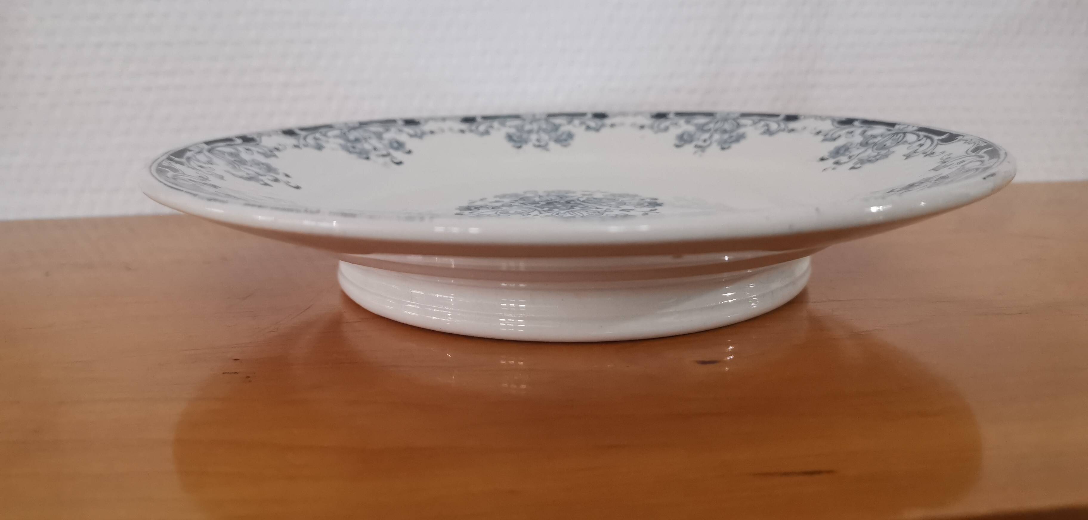 Blue/green iron earth shower bowl, “Mignon” model, H & Cie Sarreguemines