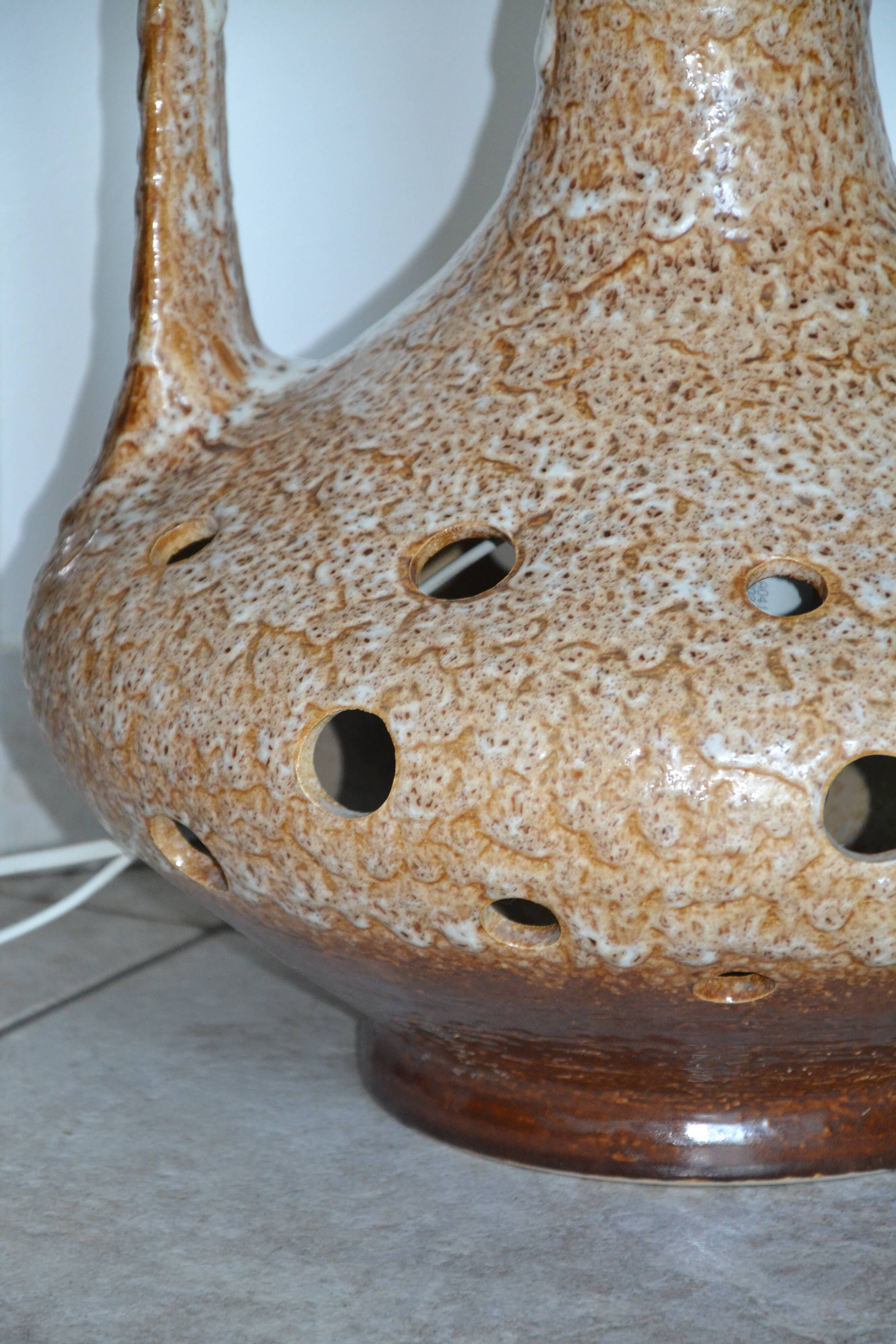 Large floor lamp from the 60s-70s.