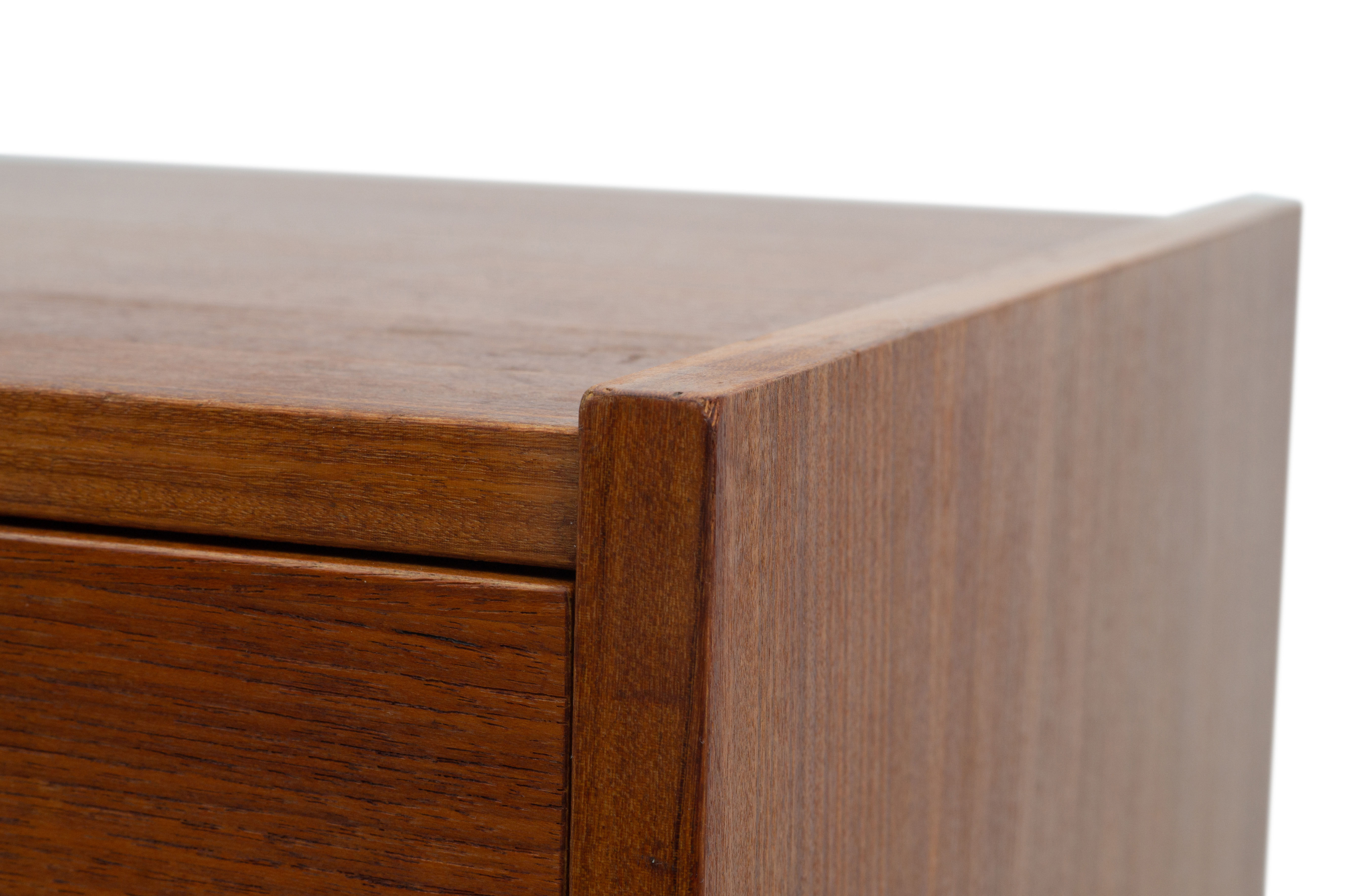 Vintage Scandinavian chest of drawers