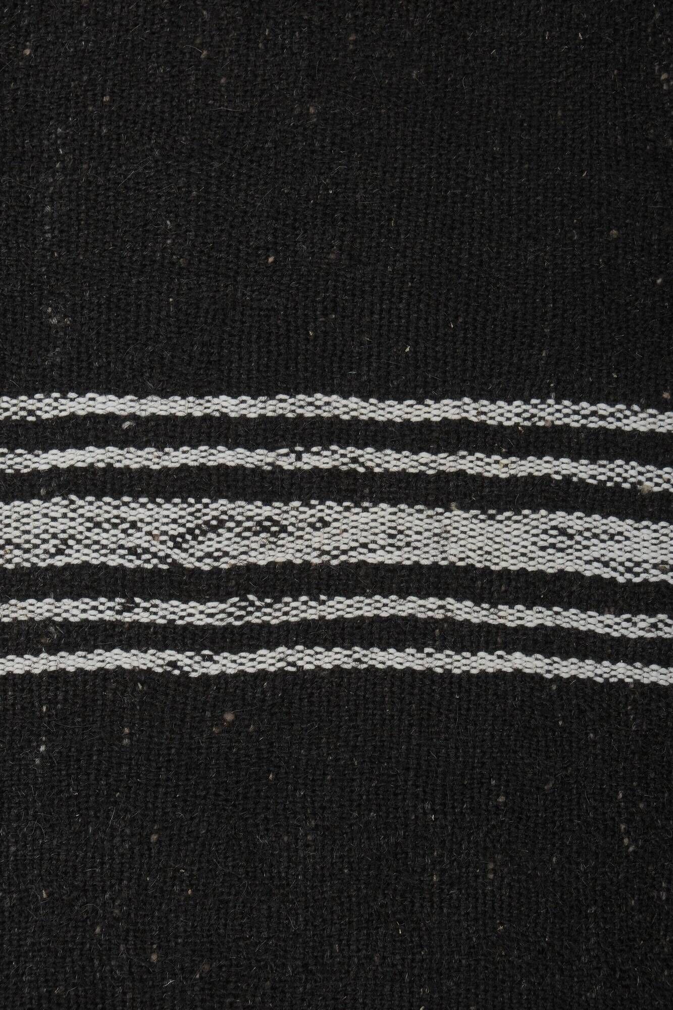 Vintage Turkish kilim, handwoven, 248x321 cm.