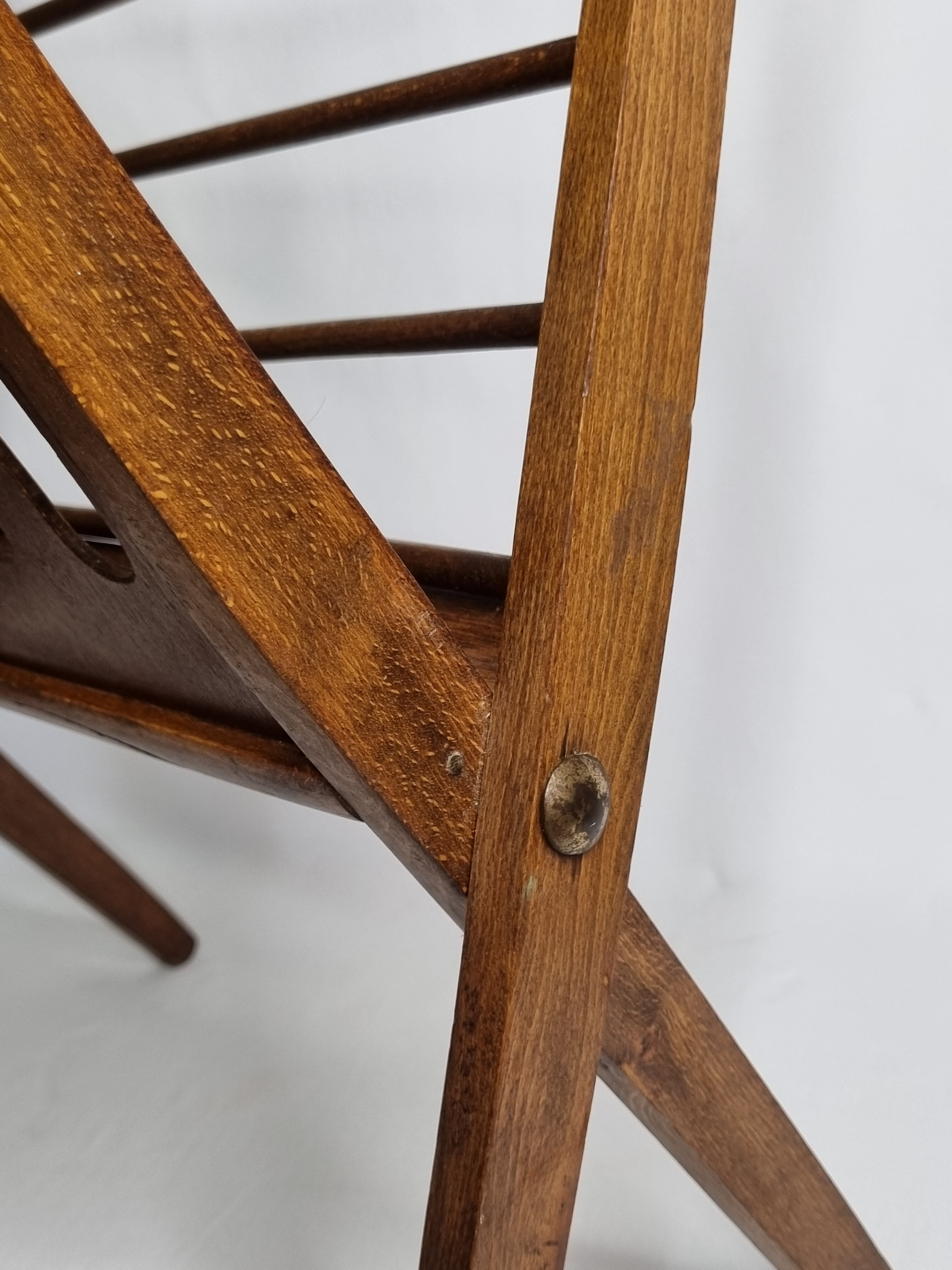 Folding teak magazine holder by Cees Braakman