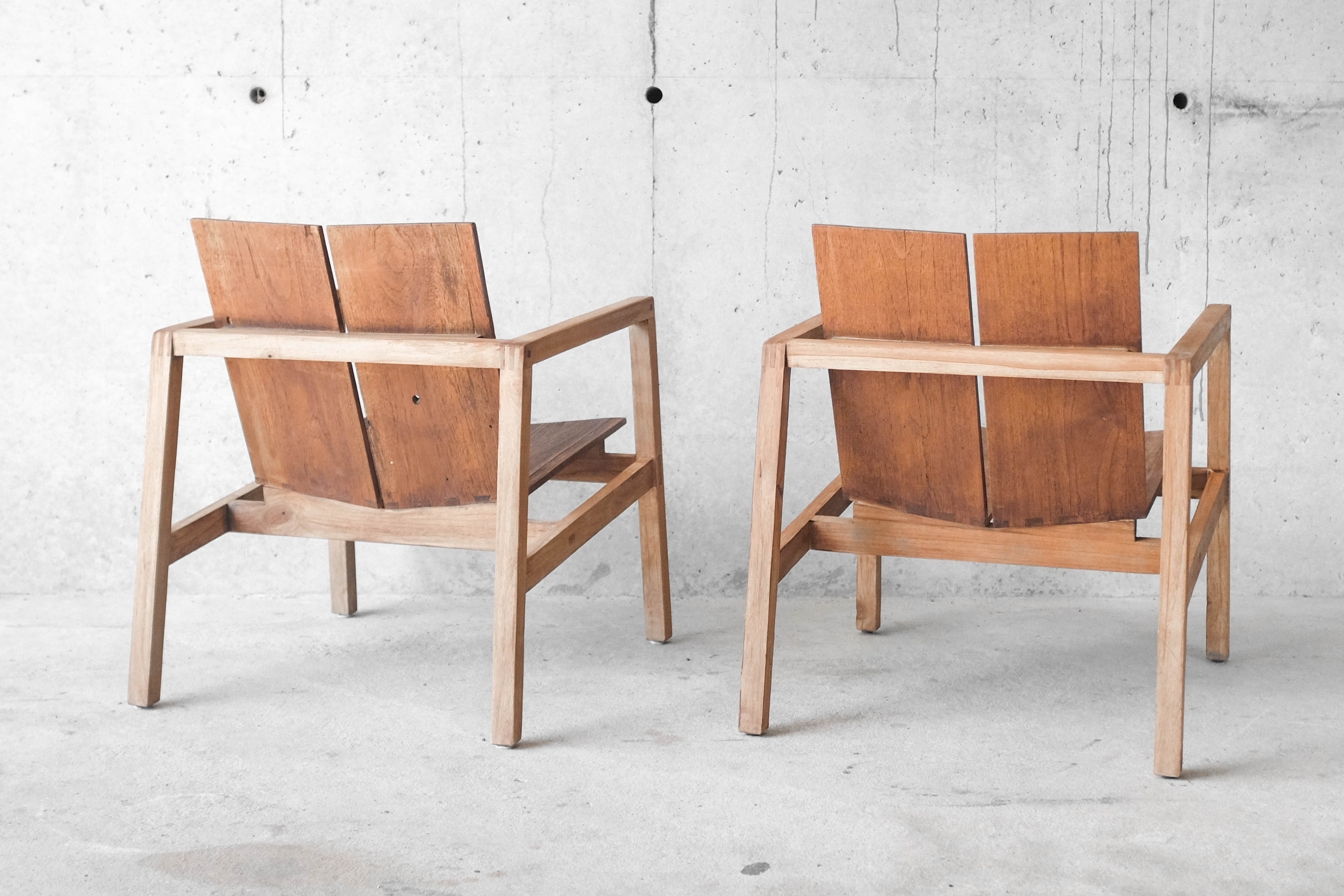 Pair of solid wooden armchairs 70