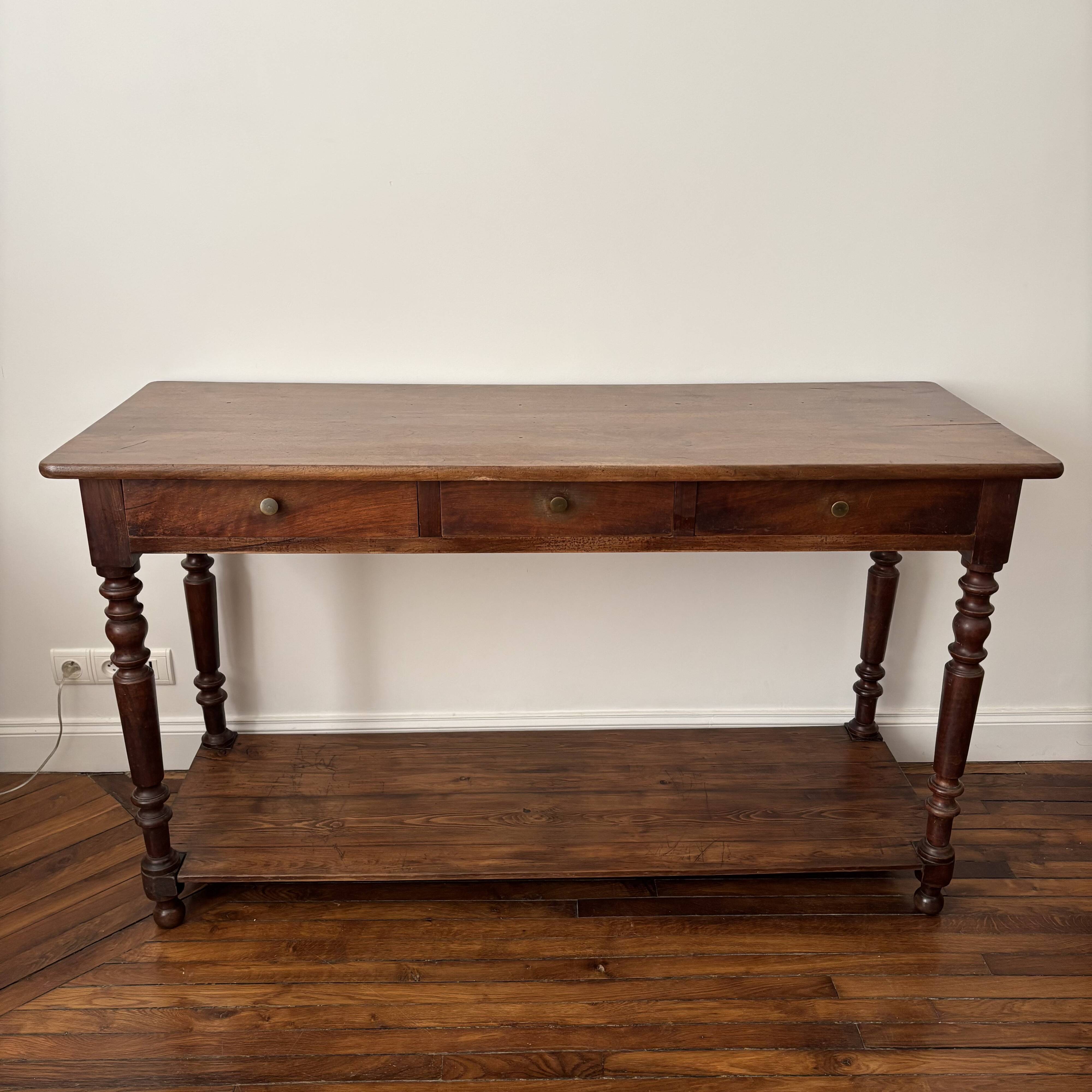 Antique upholsterer's furniture