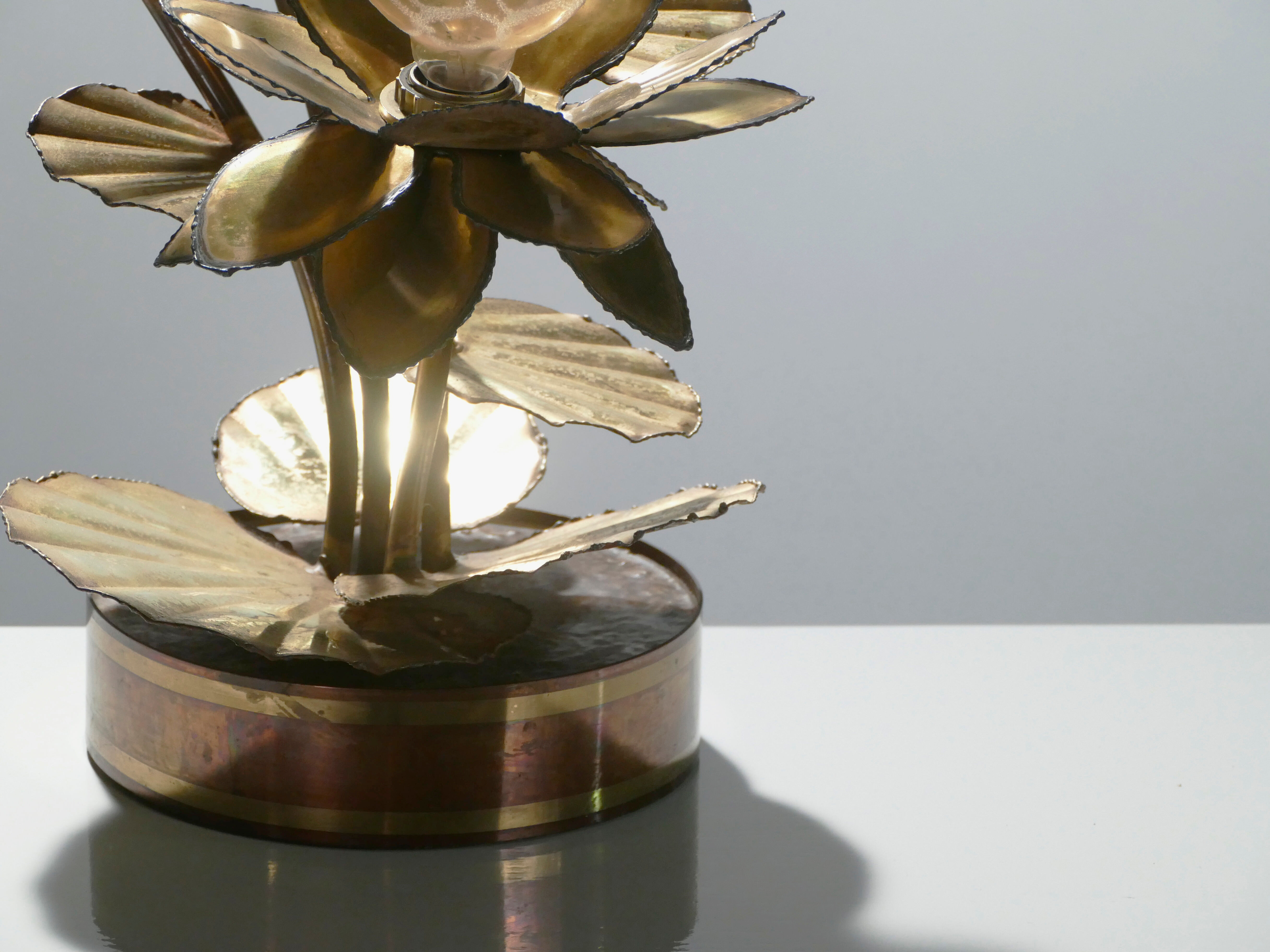 Brass House Jansen 70s flower lamp