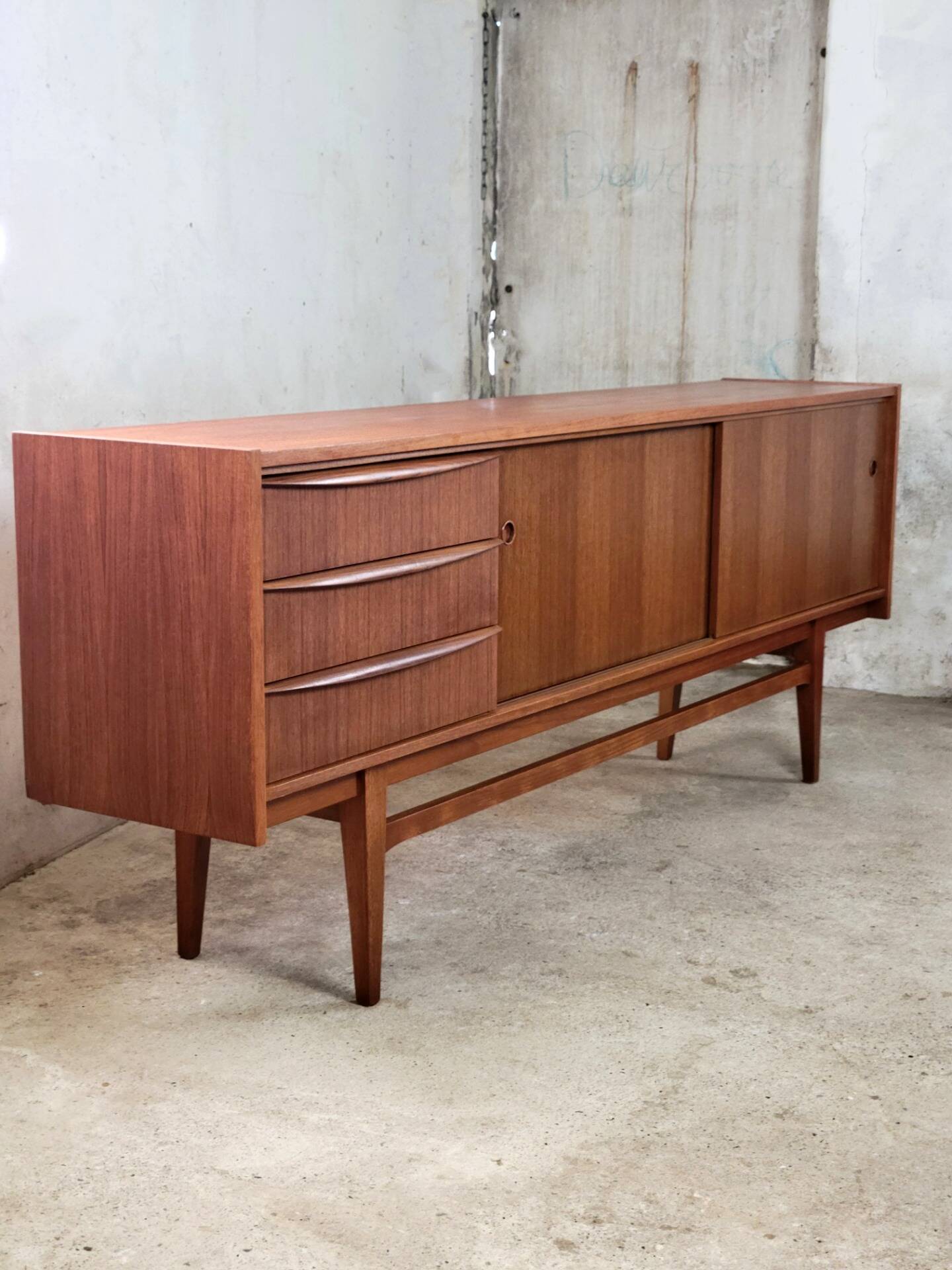 Enfilade en teck 1960